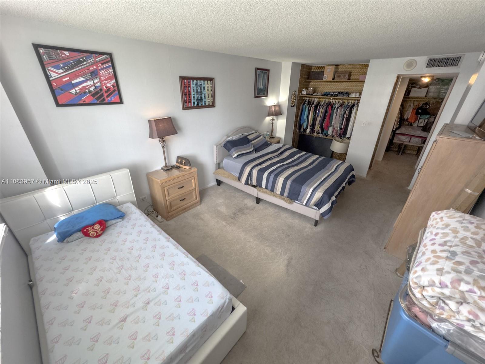 image Winston Towers32
