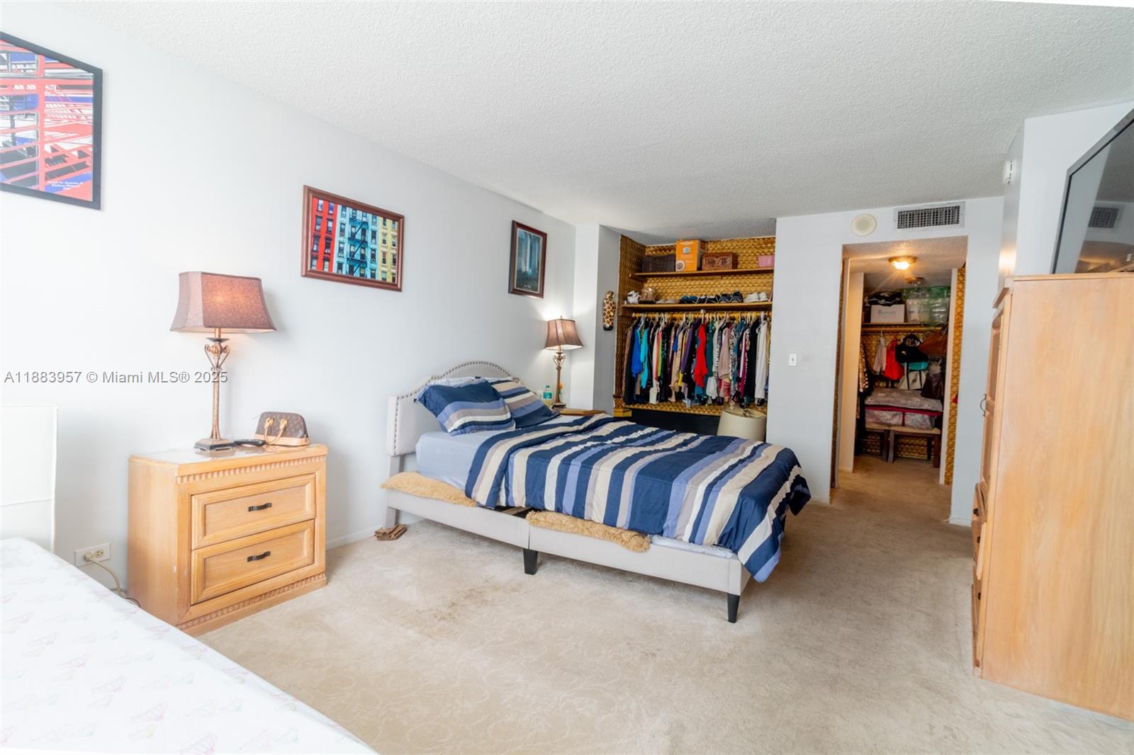 image Winston Towers34