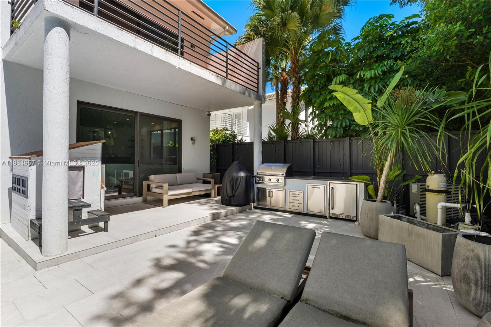 3782 El Prado Blvd #1 Miami, FL 33133