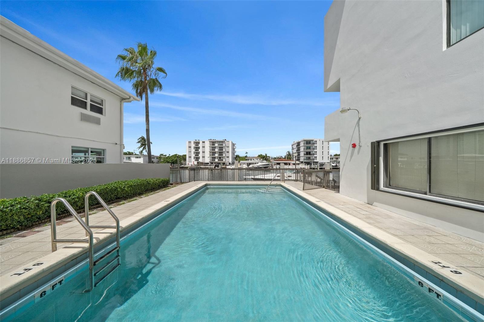8100 Byron Ave #308 Miami Beach, FL 33141