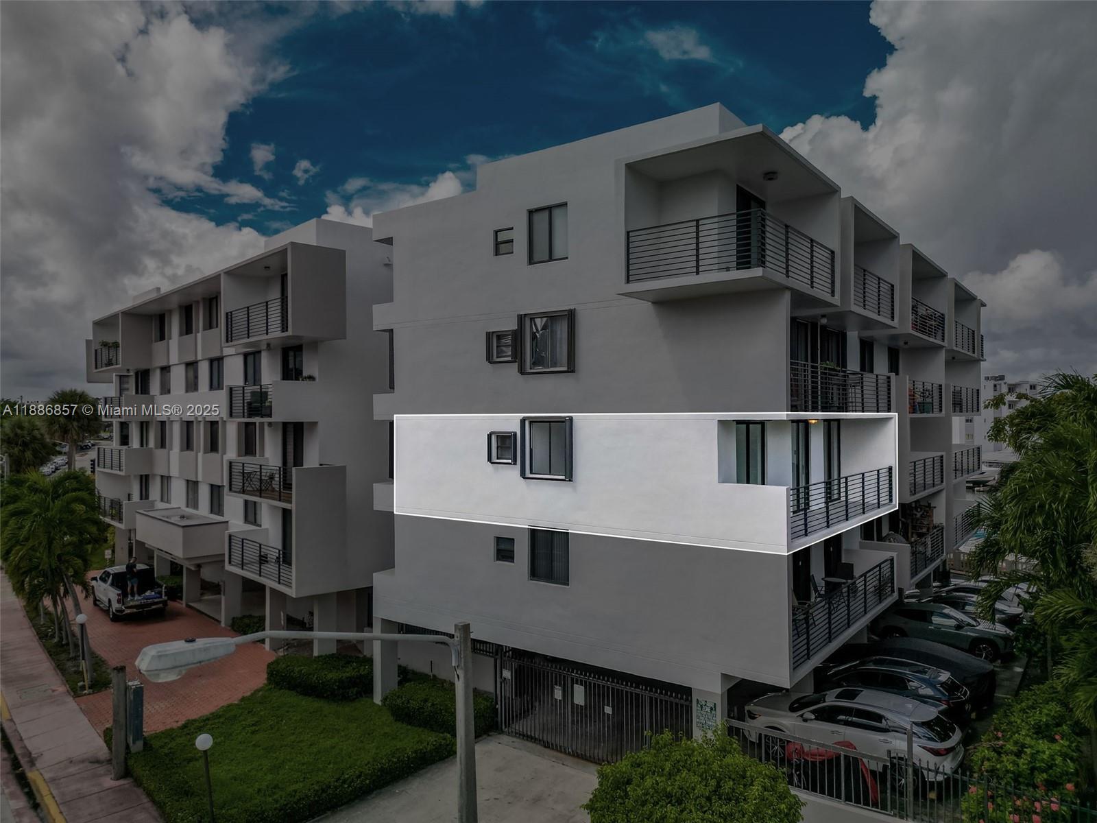 8100 Byron Ave #308 Miami Beach, FL 33141