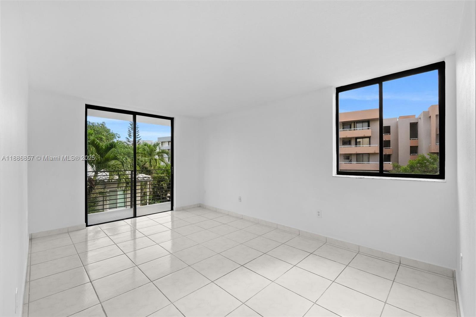 8100 Byron Ave #308 Miami Beach, FL 33141