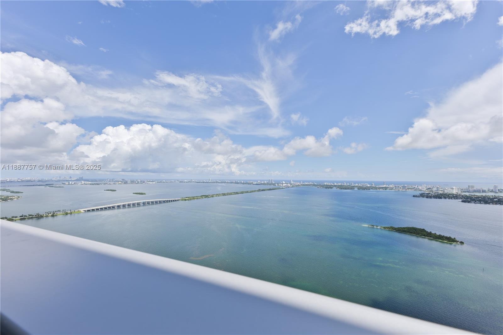 700 NE 24th St #5402 Miami, FL 33137