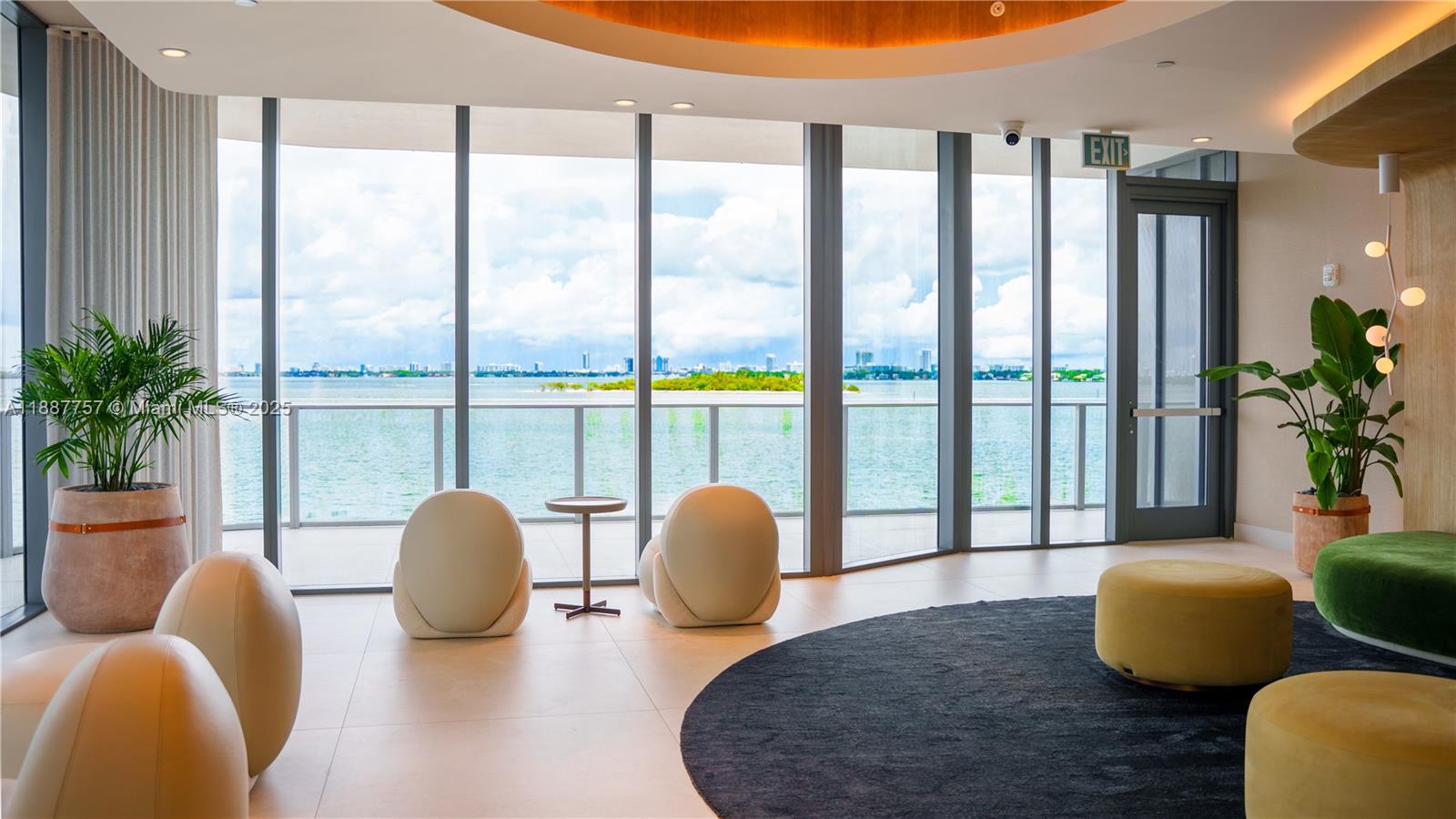 700 NE 24th St #5402 Miami, FL 33137