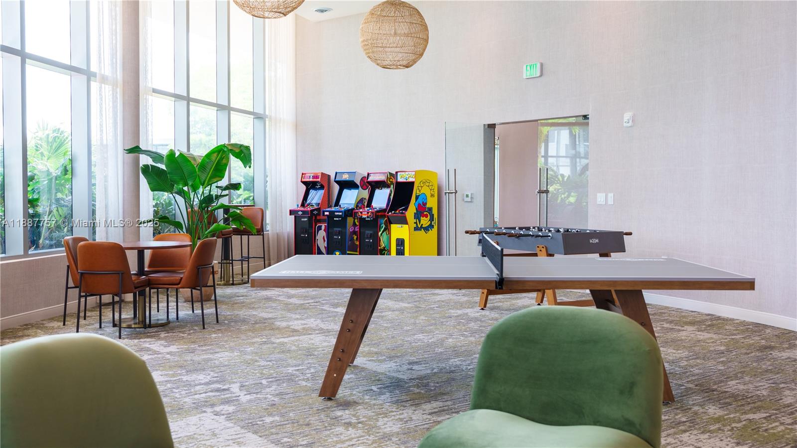 700 NE 24th St #5402 Miami, FL 33137