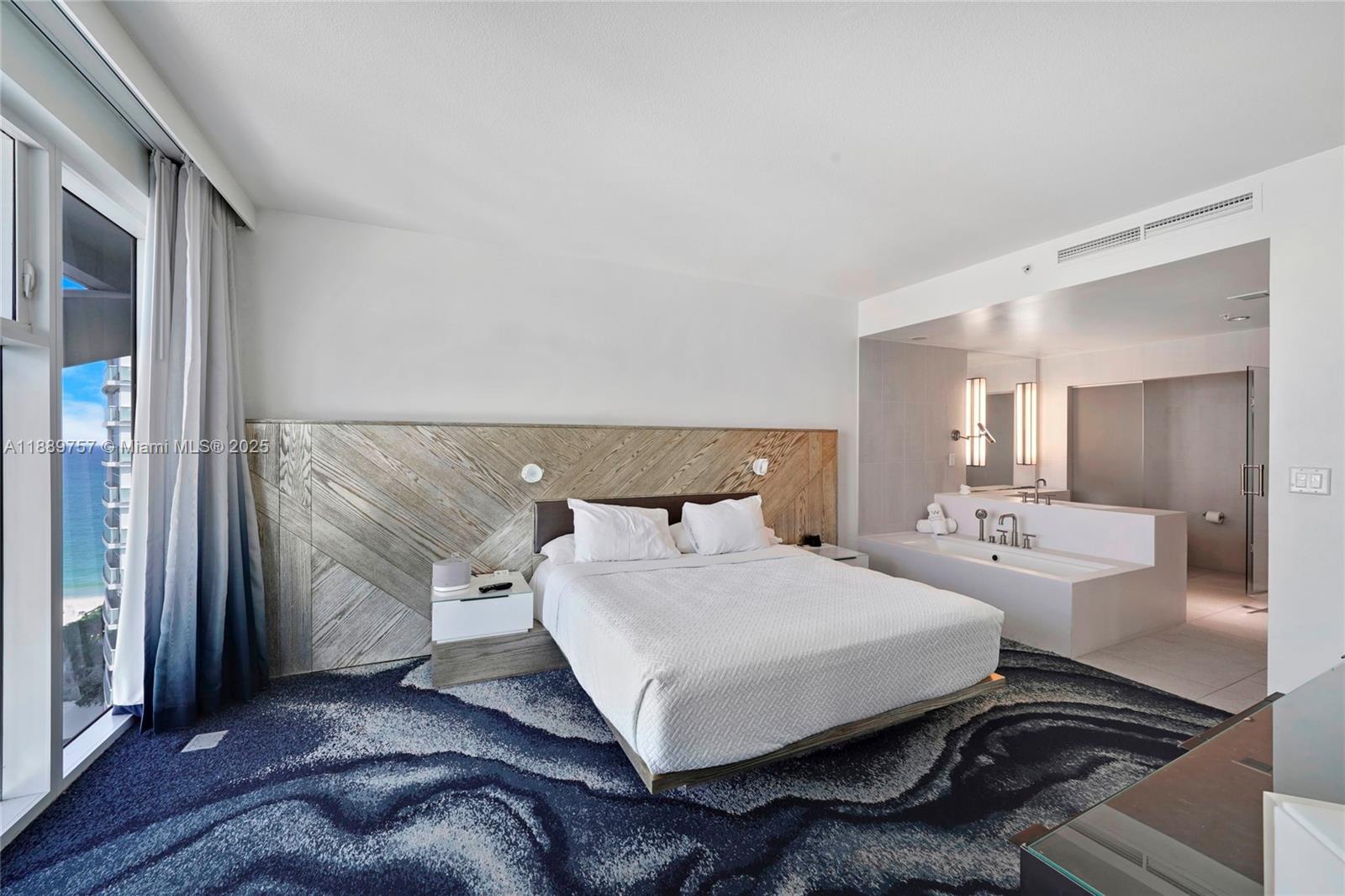 3101 Bayshore Dr #1704 Fort Lauderdale, FL 33304