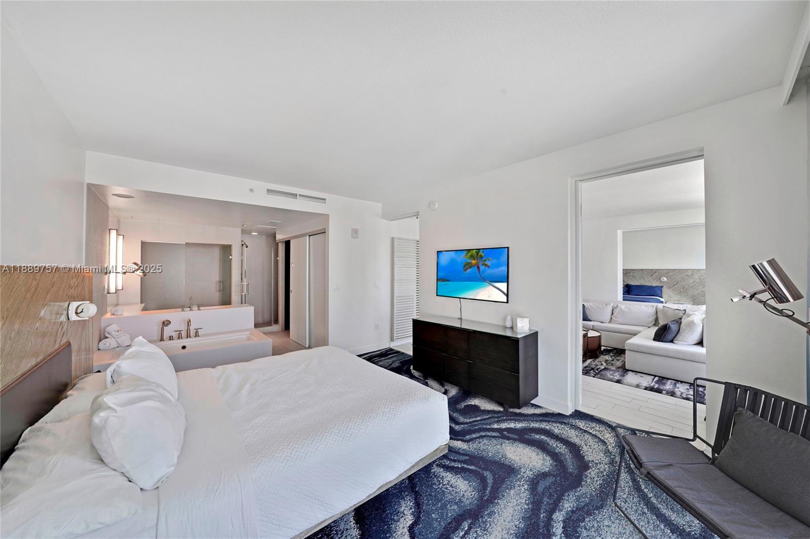 3101 Bayshore Dr #1704 Fort Lauderdale, FL 33304