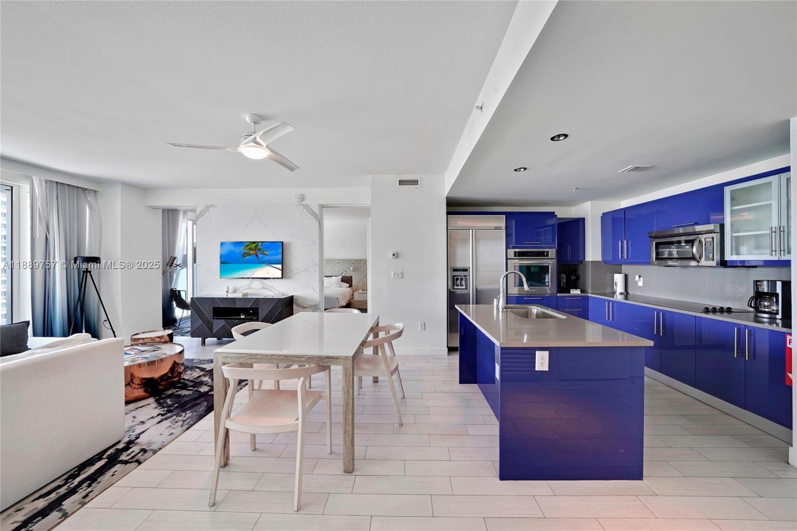 3101 Bayshore Dr #1704 Fort Lauderdale, FL 33304