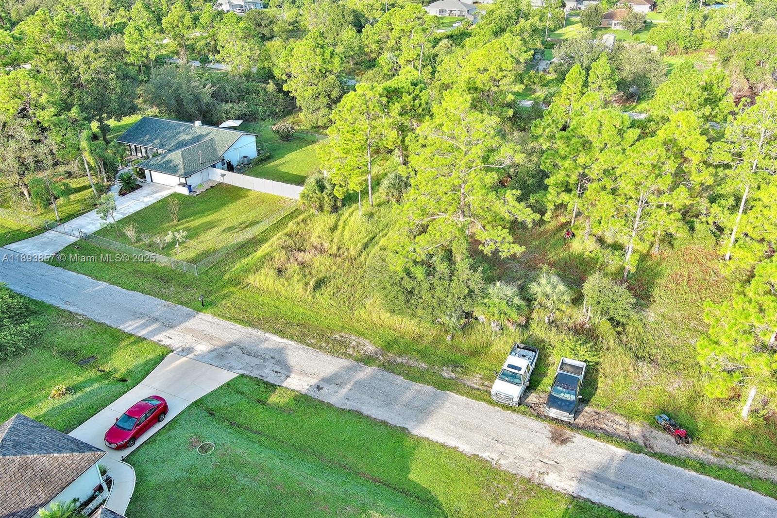 1407 Mckinley Ave Lehigh Acres, FL 33972