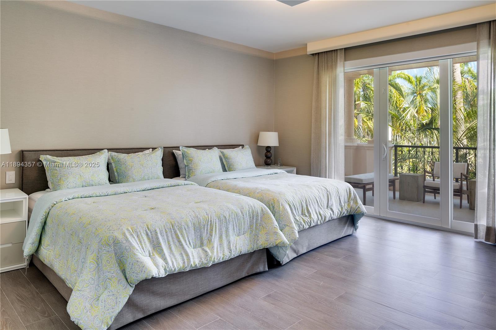 19222 Fisher Is Dr #19222 Miami Beach, FL 33109