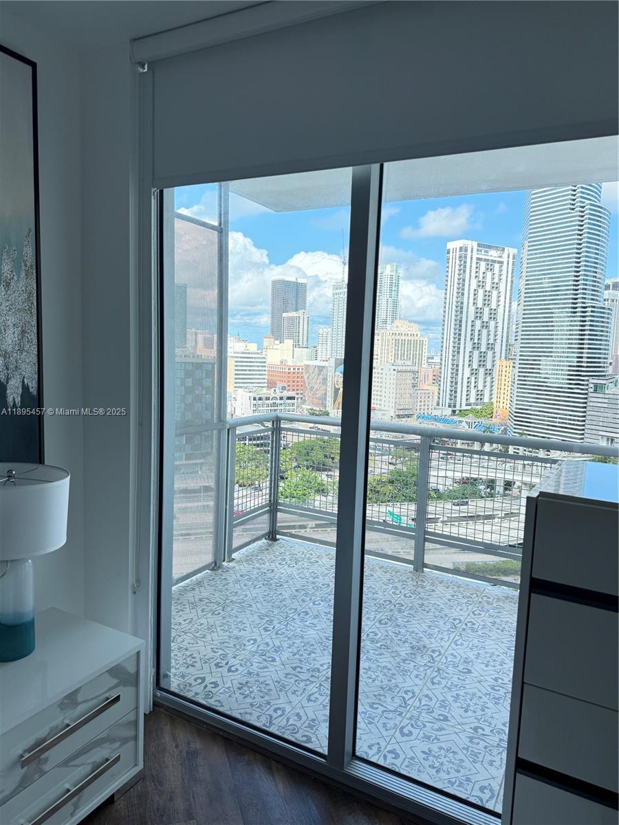 350 S Miami Ave #1803