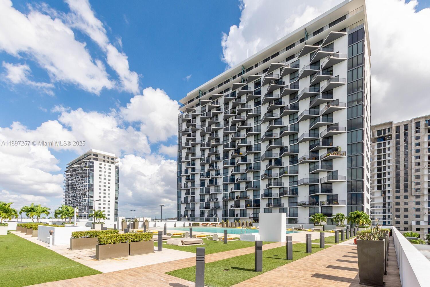 5300 Paseo Blvd #1907
