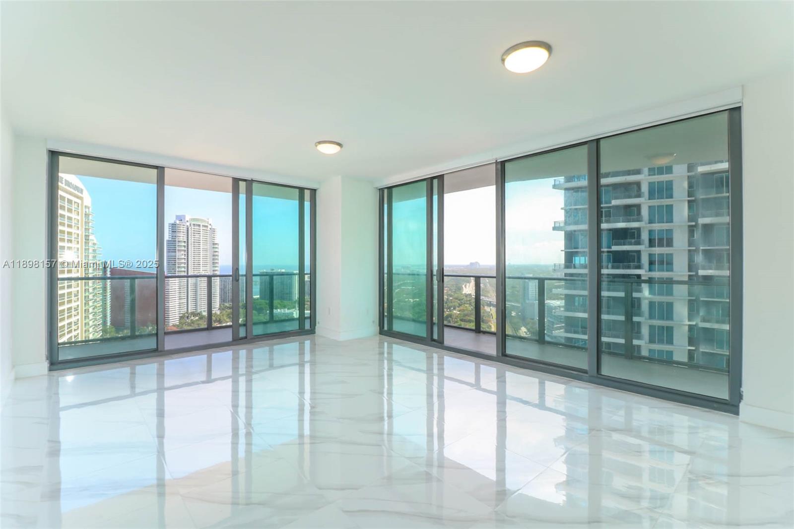 image Sls Brickell7