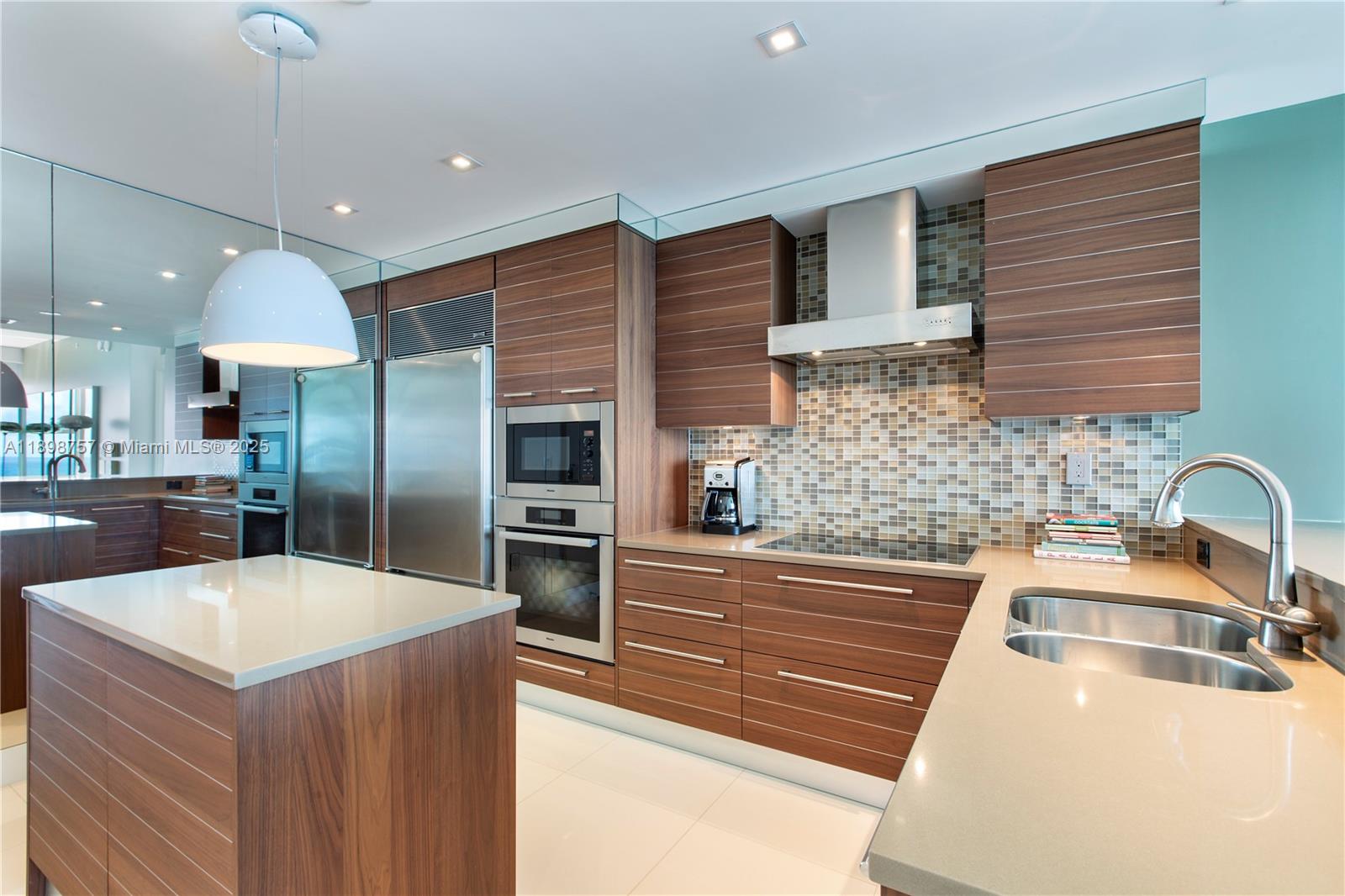 image Carillon Condo Miami B1