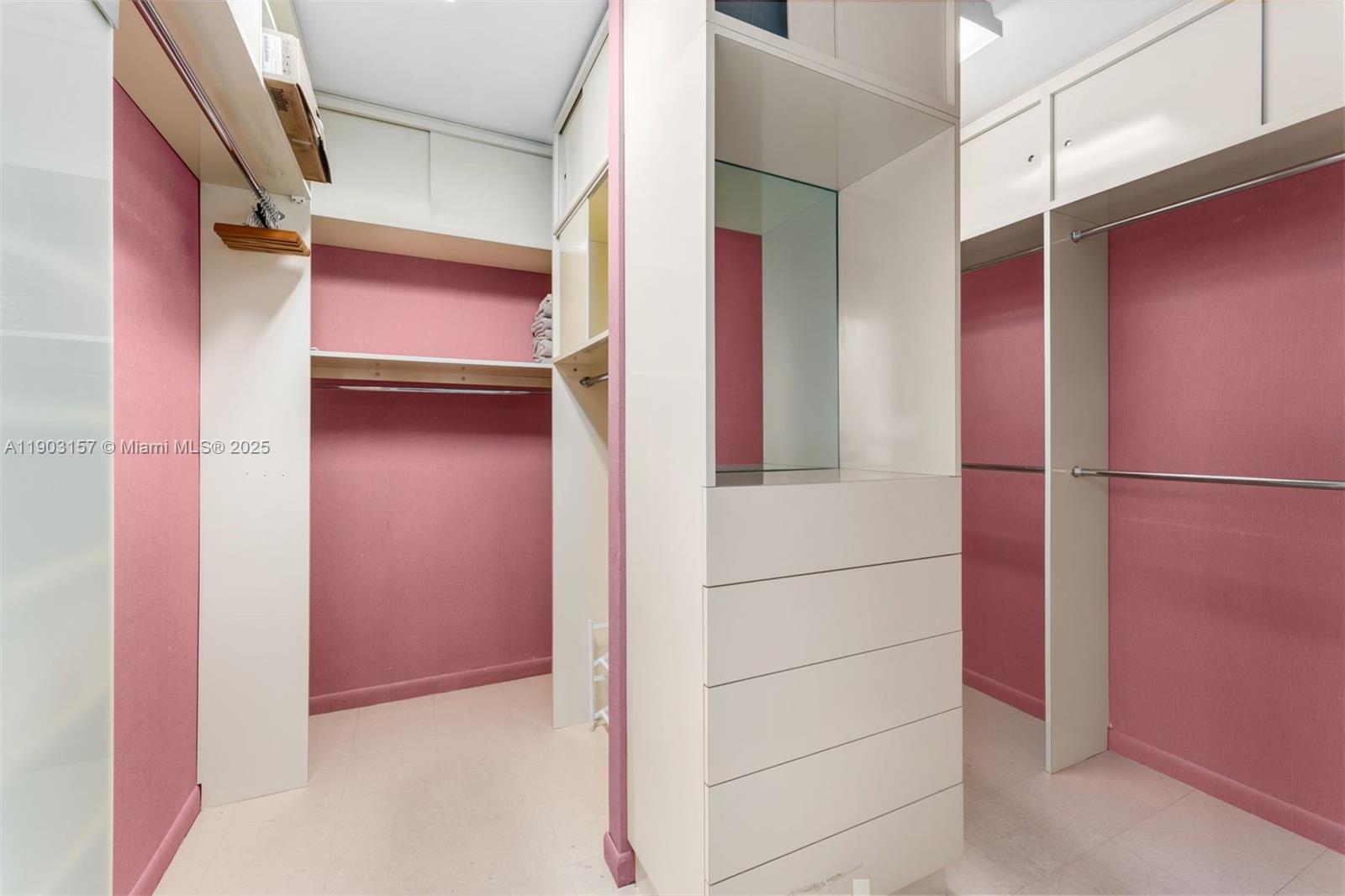 image Bal Harbour 101 Condo10