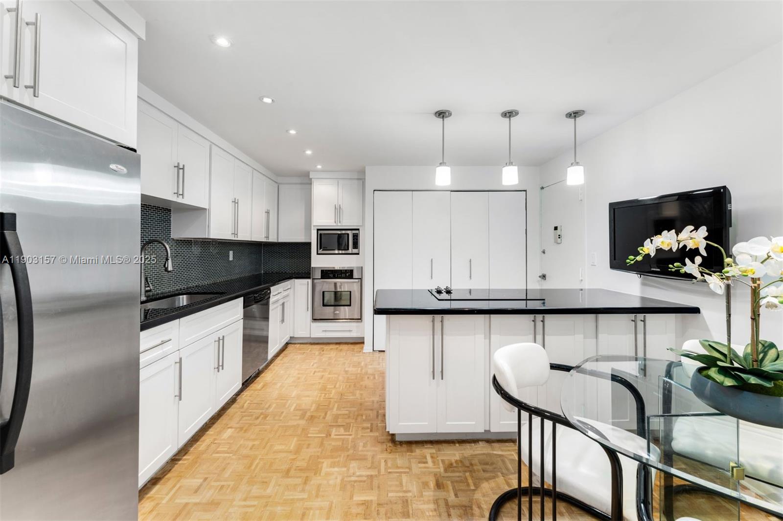 image Bal Harbour 101 Condo4