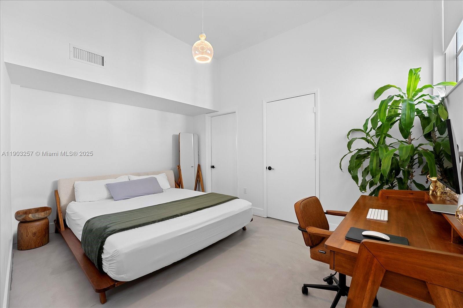 7934 West Dr #901 North Bay Village, FL 33141