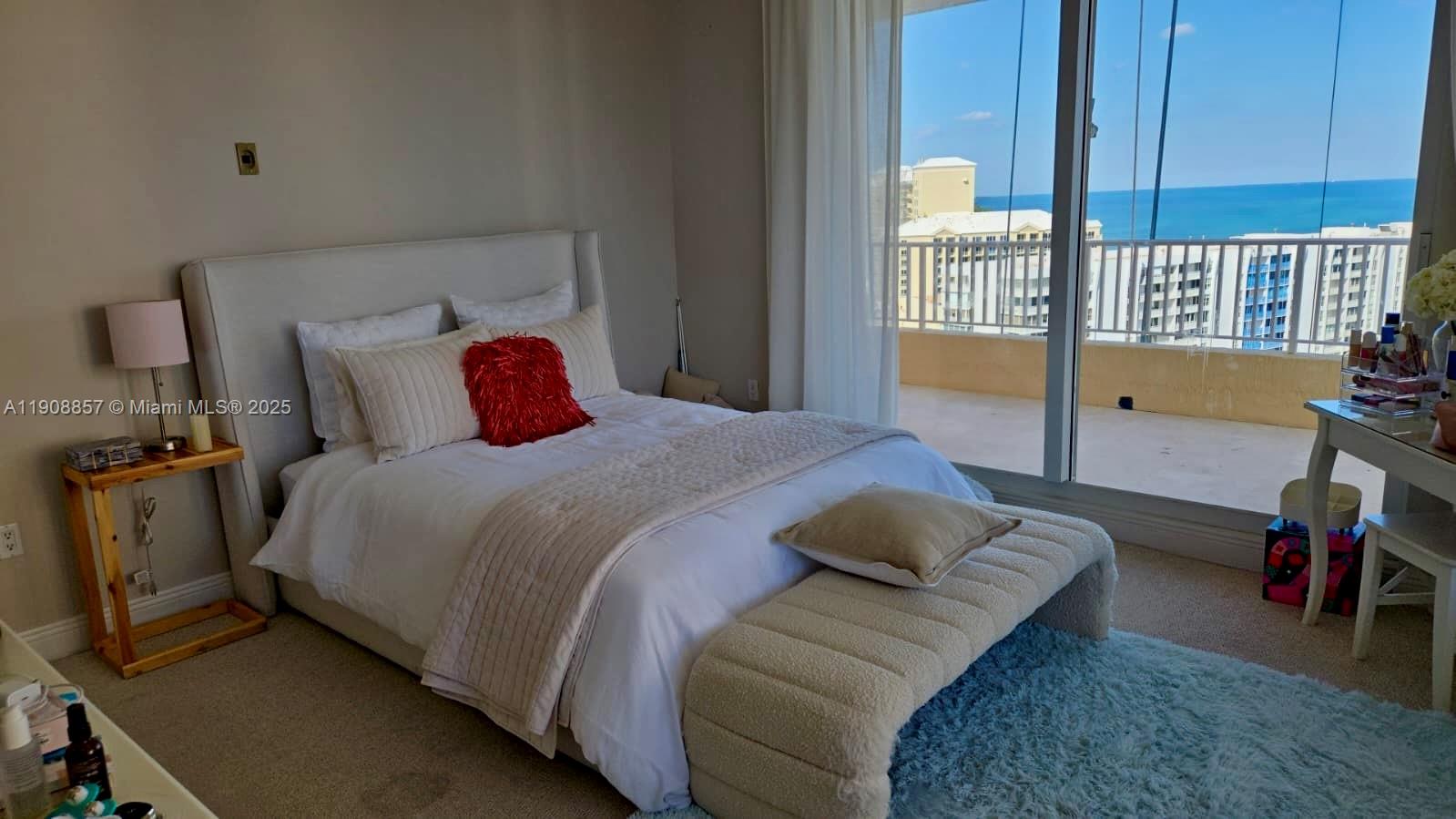 781 Crandon Blvd #1406 Key Biscayne, FL 33149