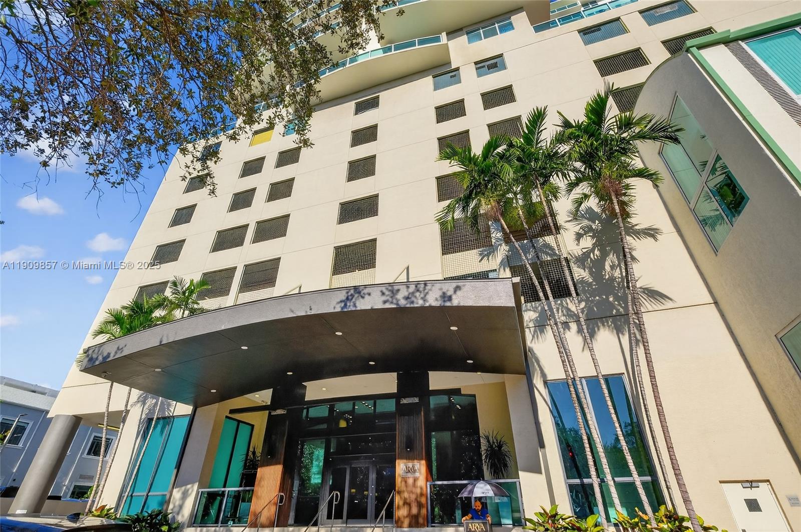 image Mutiny Park Condo/arya33