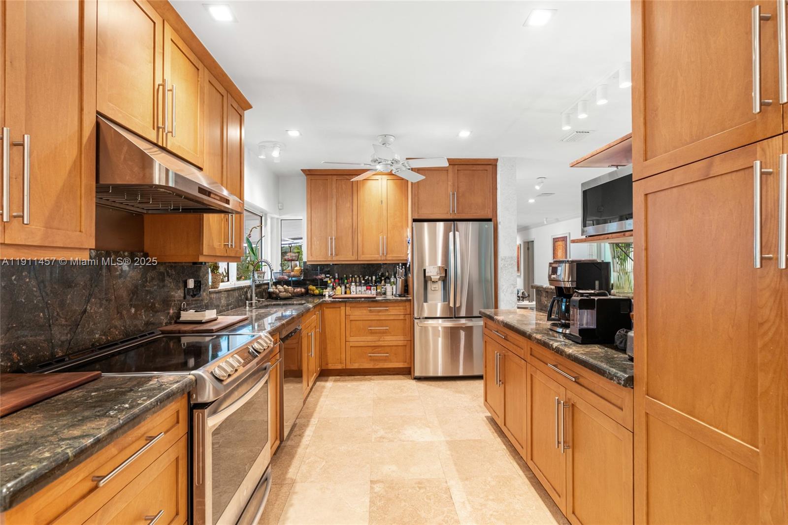 14941 SW 69th Ct Palmetto Bay, FL 33158