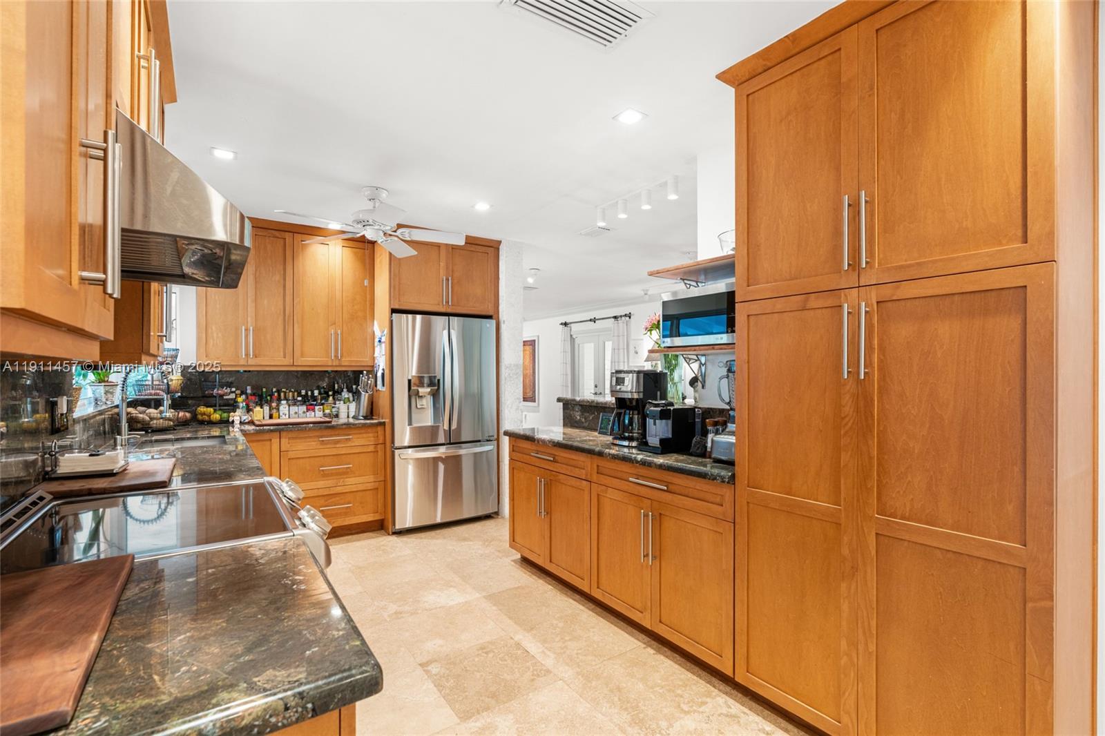 14941 SW 69th Ct Palmetto Bay, FL 33158