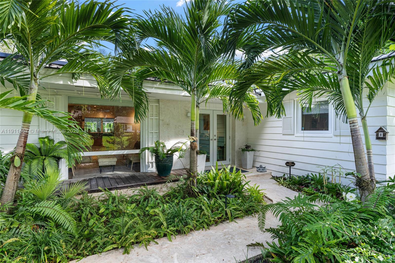 14941 SW 69th Ct Palmetto Bay, FL 33158