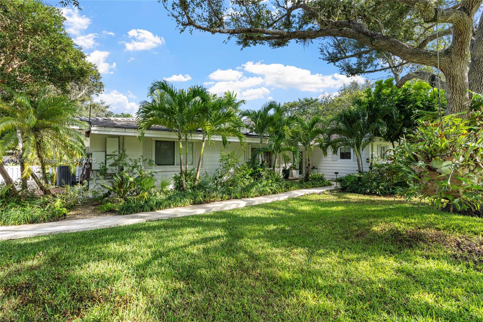 14941 SW 69th Ct Palmetto Bay, FL 33158