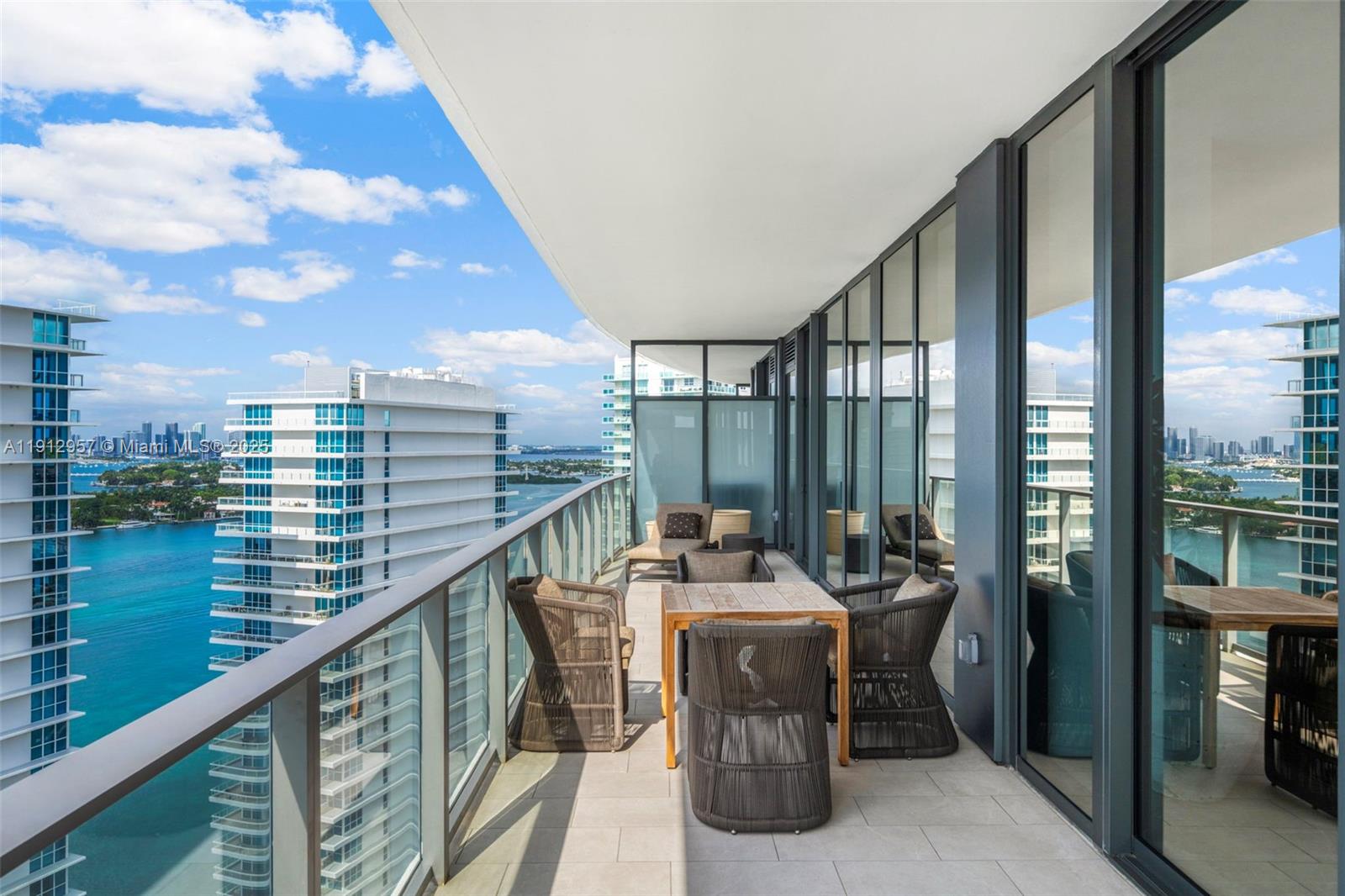 500 Alton Rd #2303 Miami Beach, FL 33139