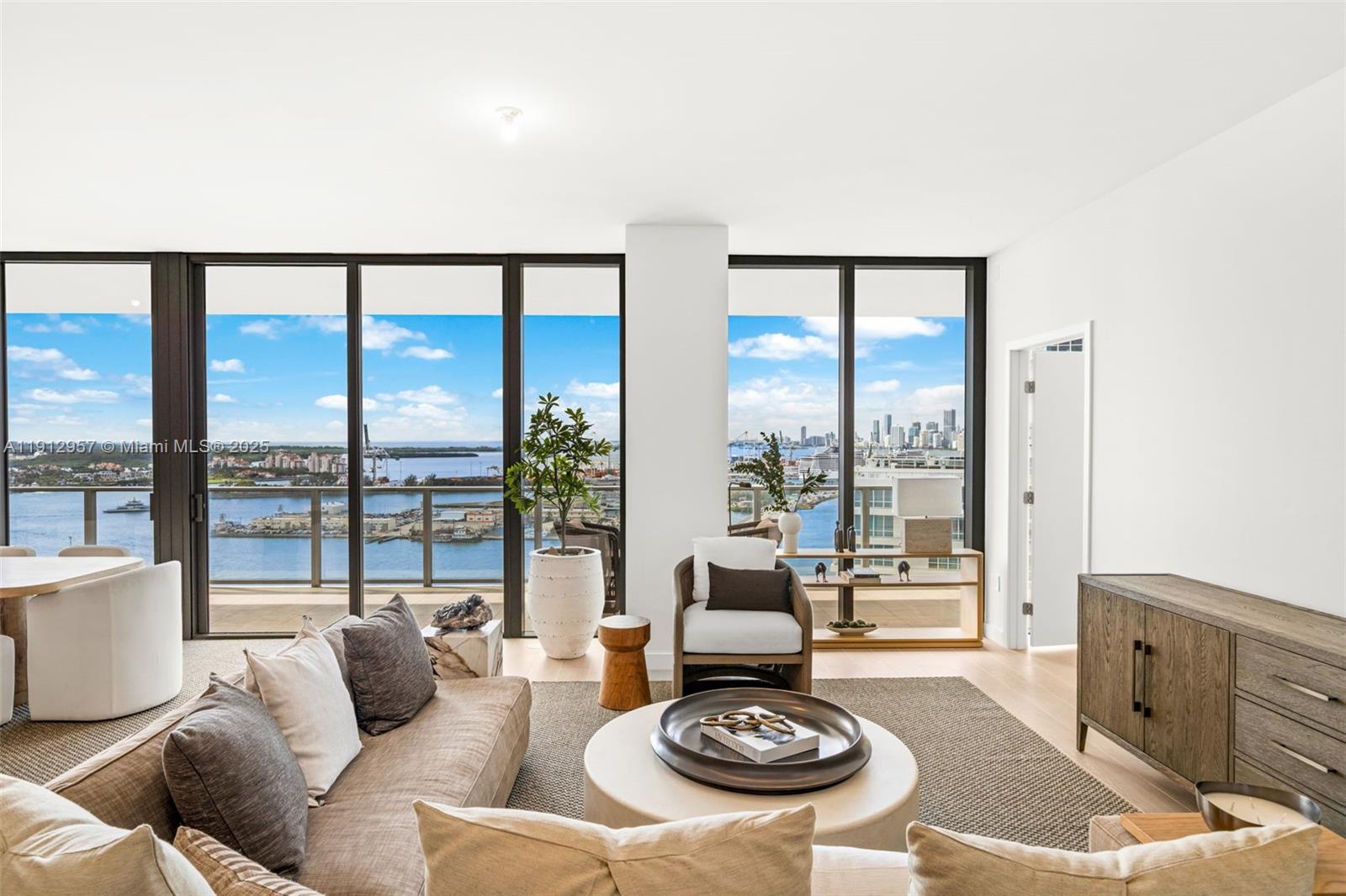 500 Alton Rd #2303 Miami Beach, FL 33139