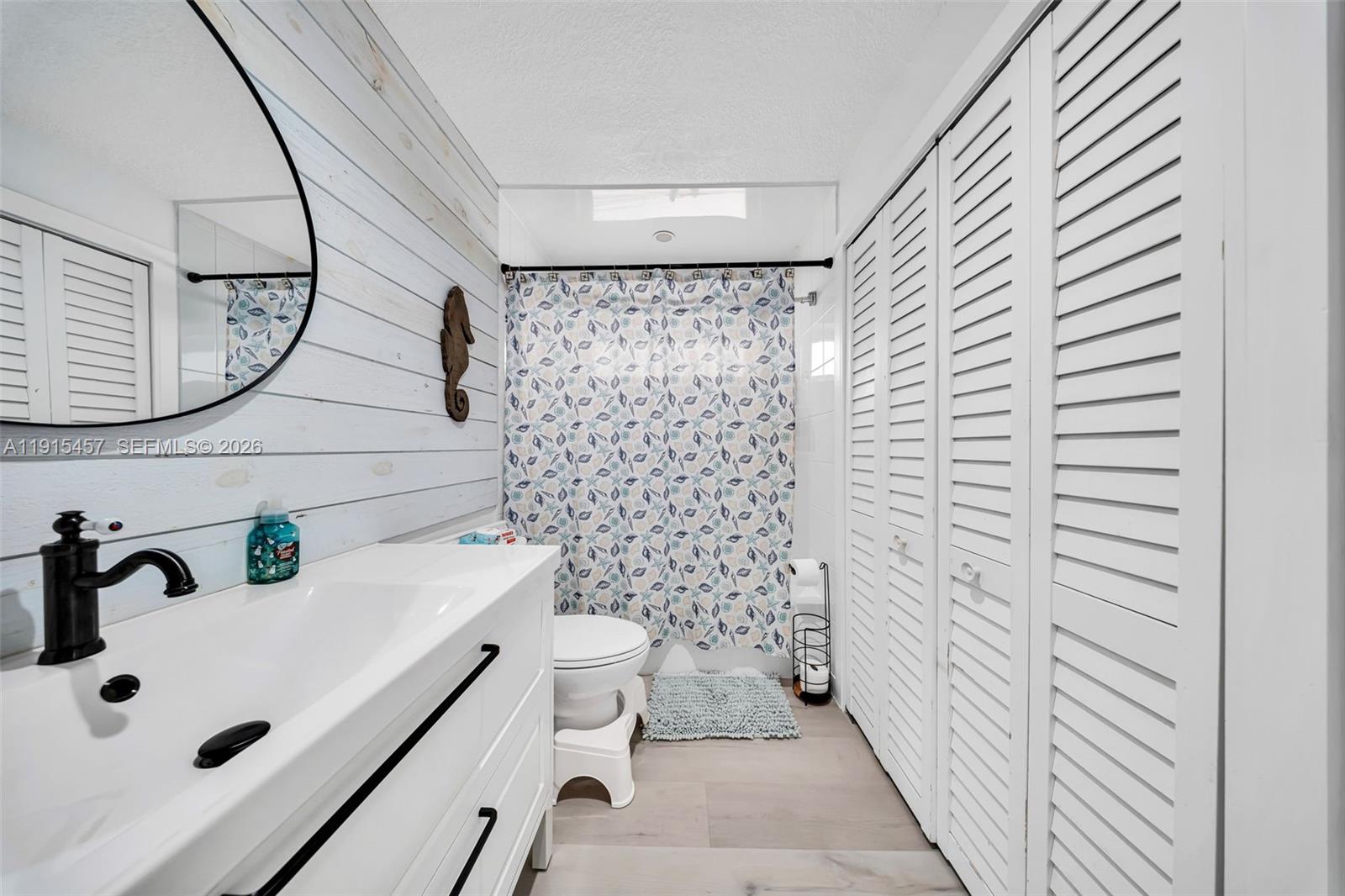 10431 SW 93rd St Miami, FL 33176