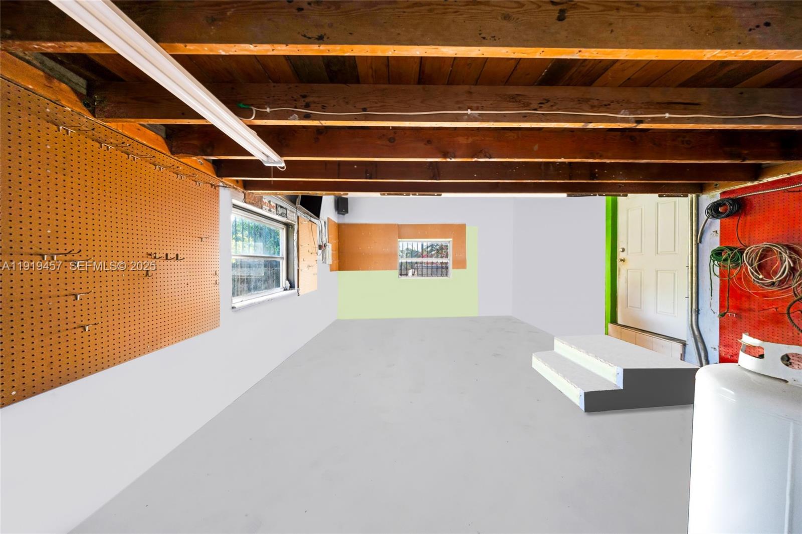 297 Eucalyptus Dr Hialeah, FL 33010