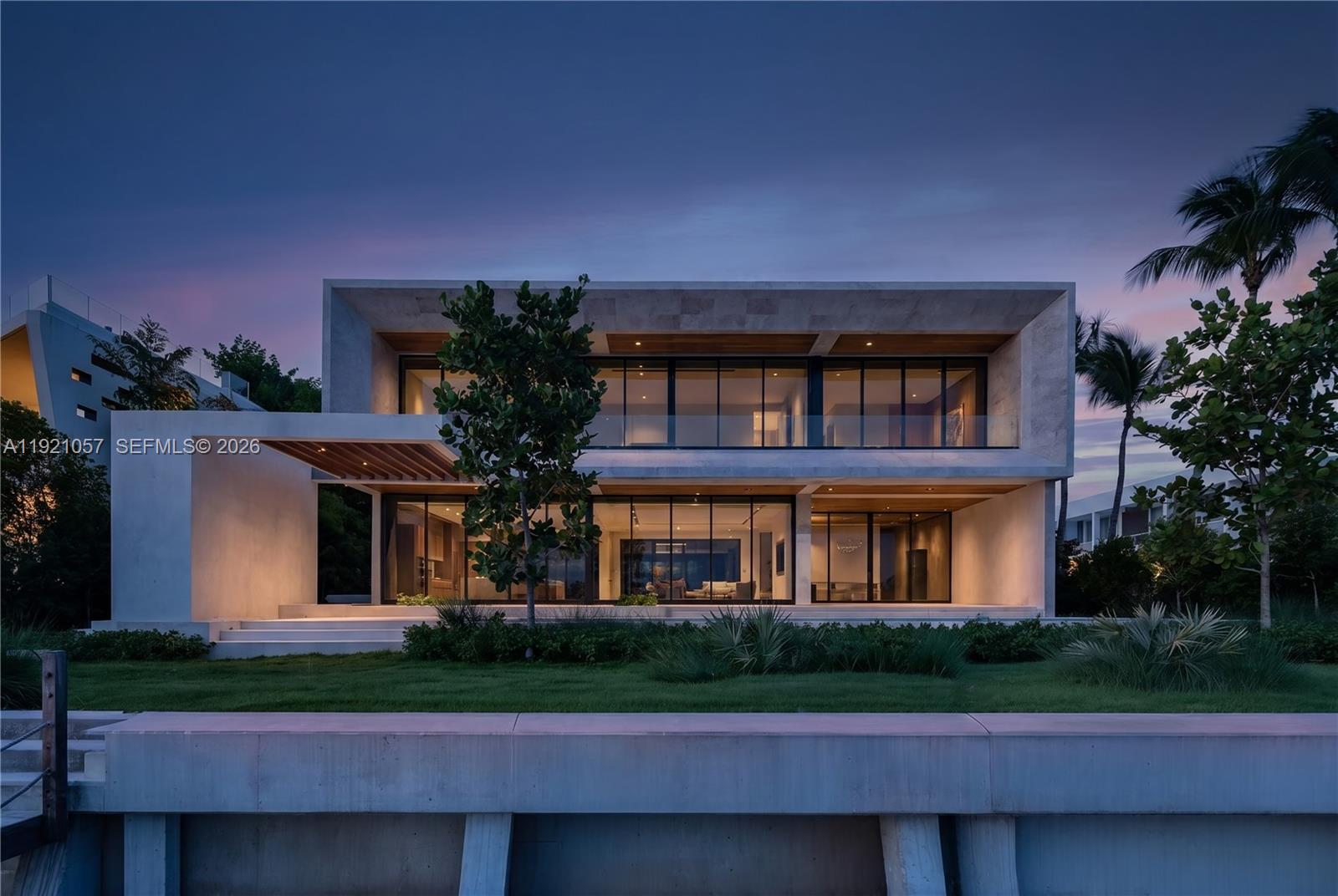 360 S Hibiscus Dr Miami Beach, FL 33139