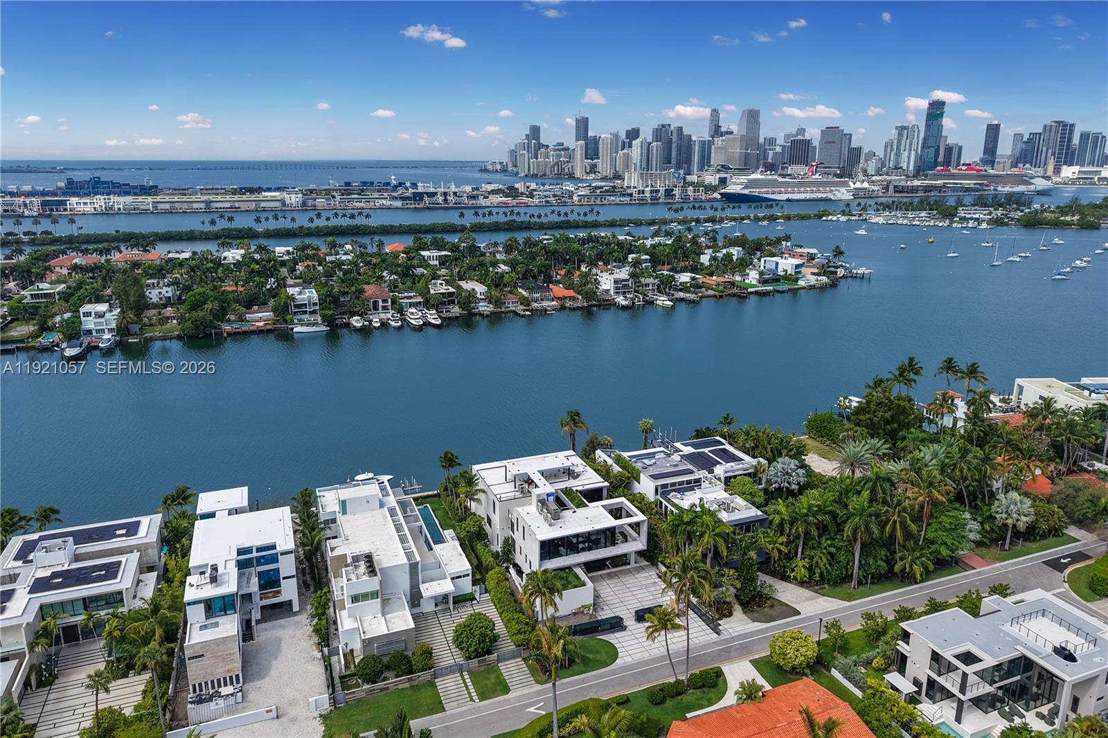 360 S Hibiscus Dr Miami Beach, FL 33139
