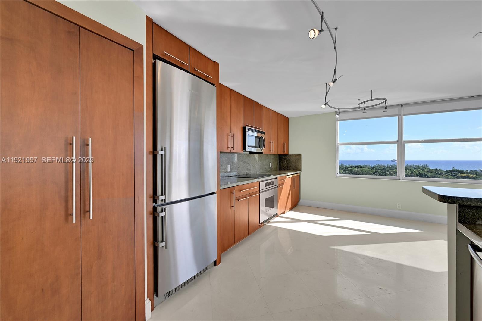 936 Intracoastal Dr #15H Fort Lauderdale, FL 33304