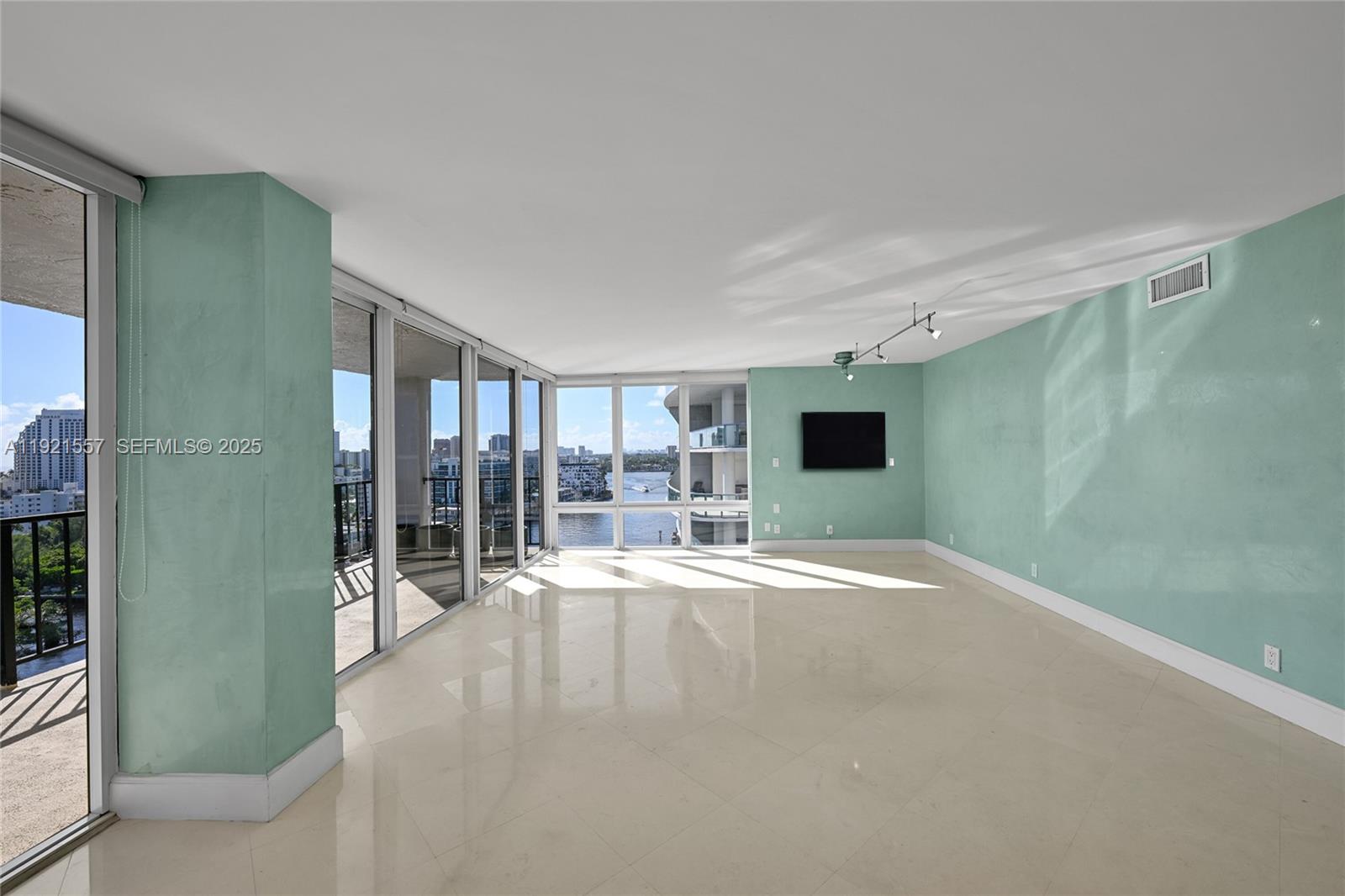 936 Intracoastal Dr #15H Fort Lauderdale, FL 33304