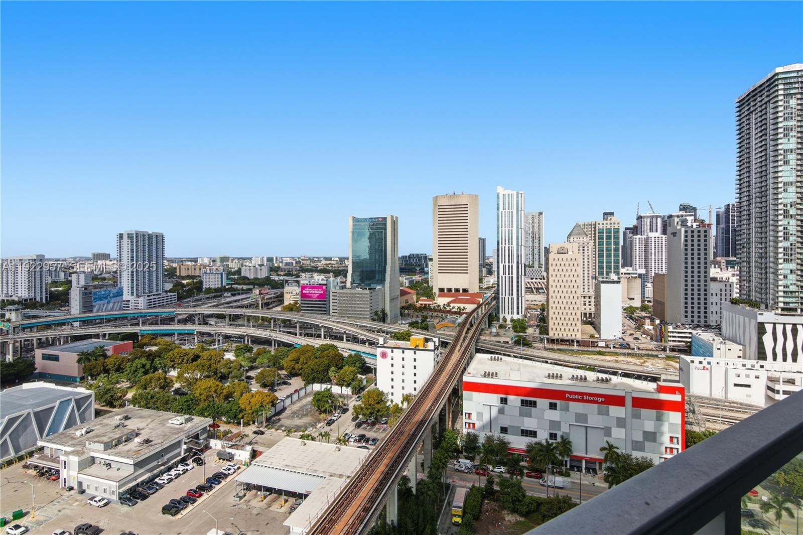 90 SW 3rd St #2408 Miami, FL 33130