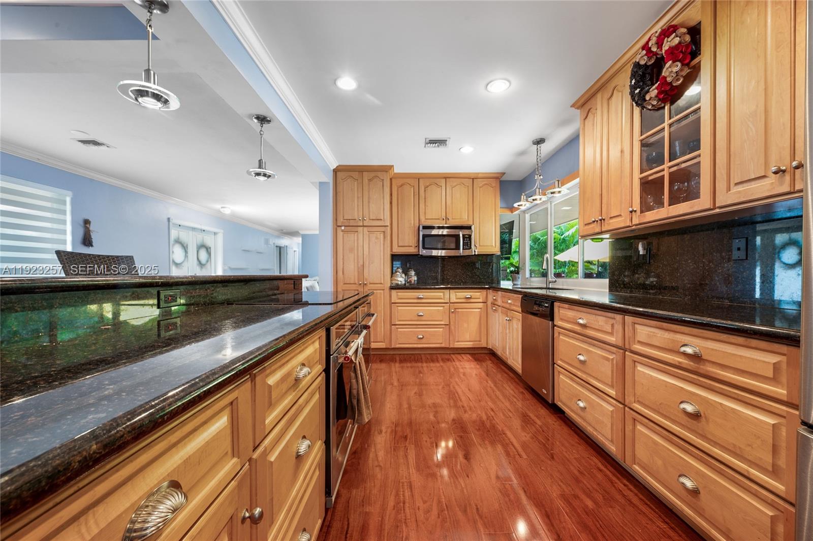 8700 SW 159th St Palmetto Bay, FL 33157