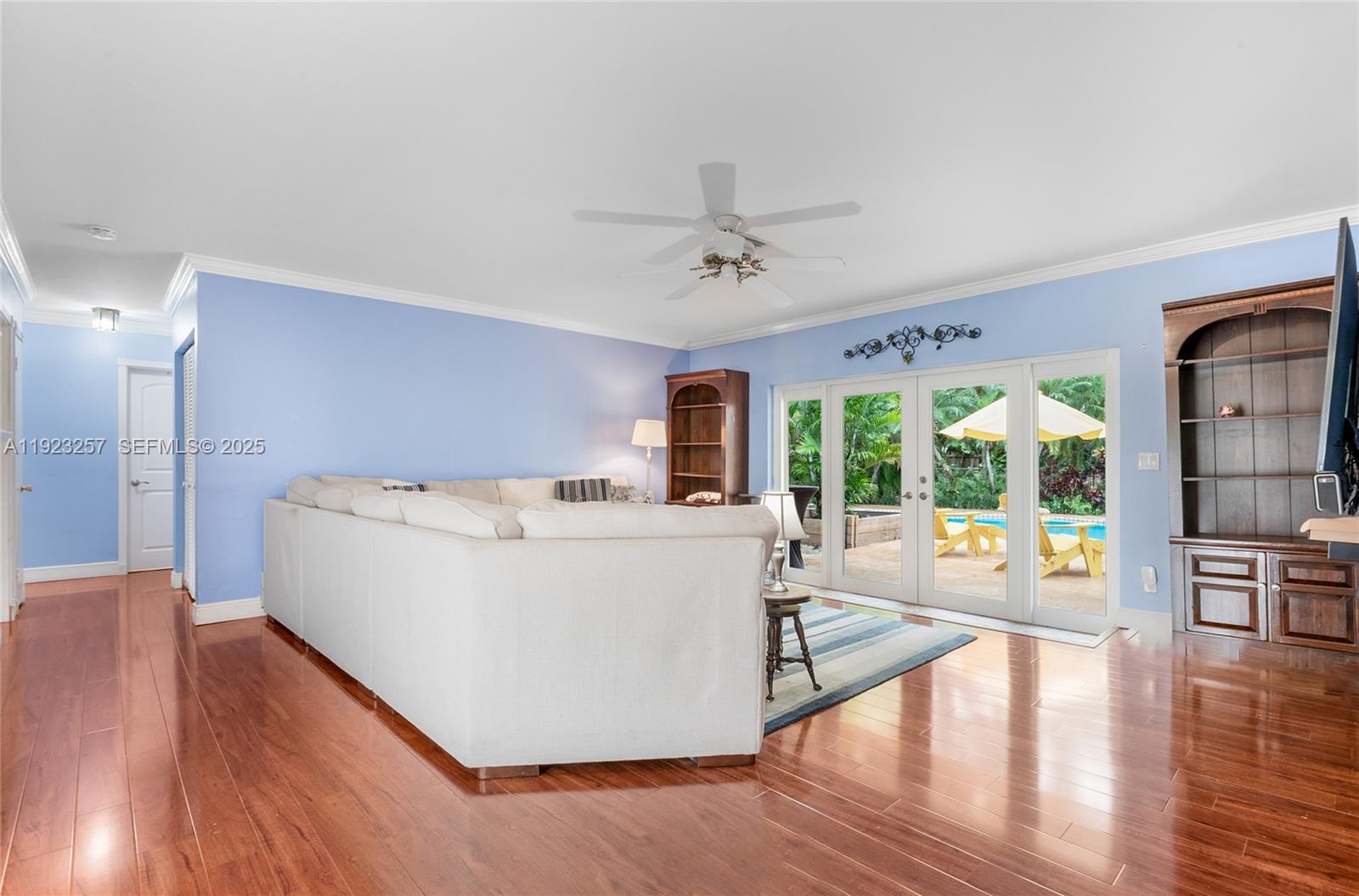 8700 SW 159th St Palmetto Bay, FL 33157