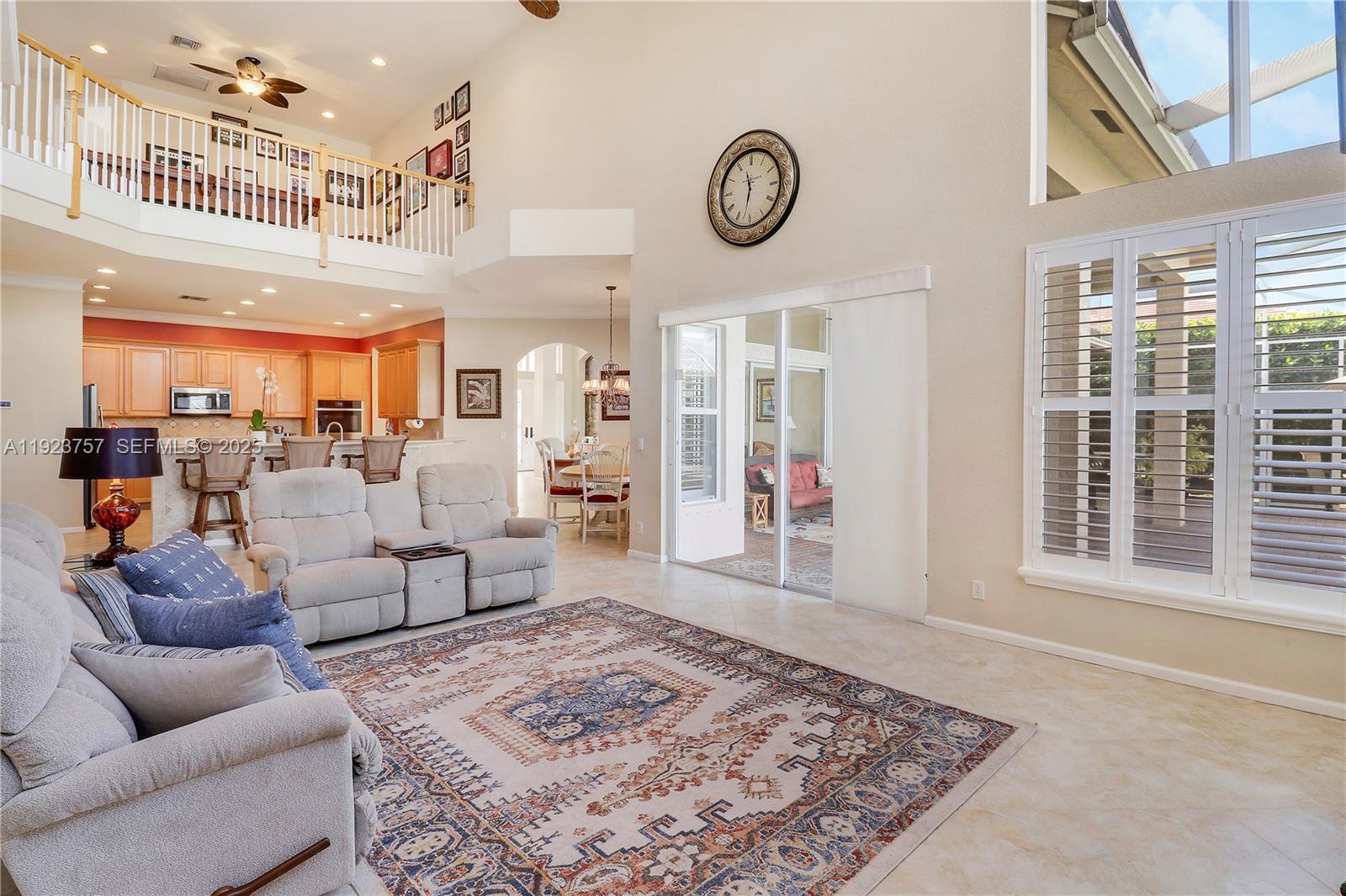 11471 Paradise Cv Ln Wellington, FL 33449