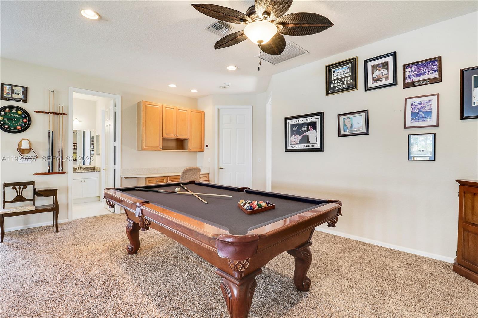 11471 Paradise Cv Ln Wellington, FL 33449