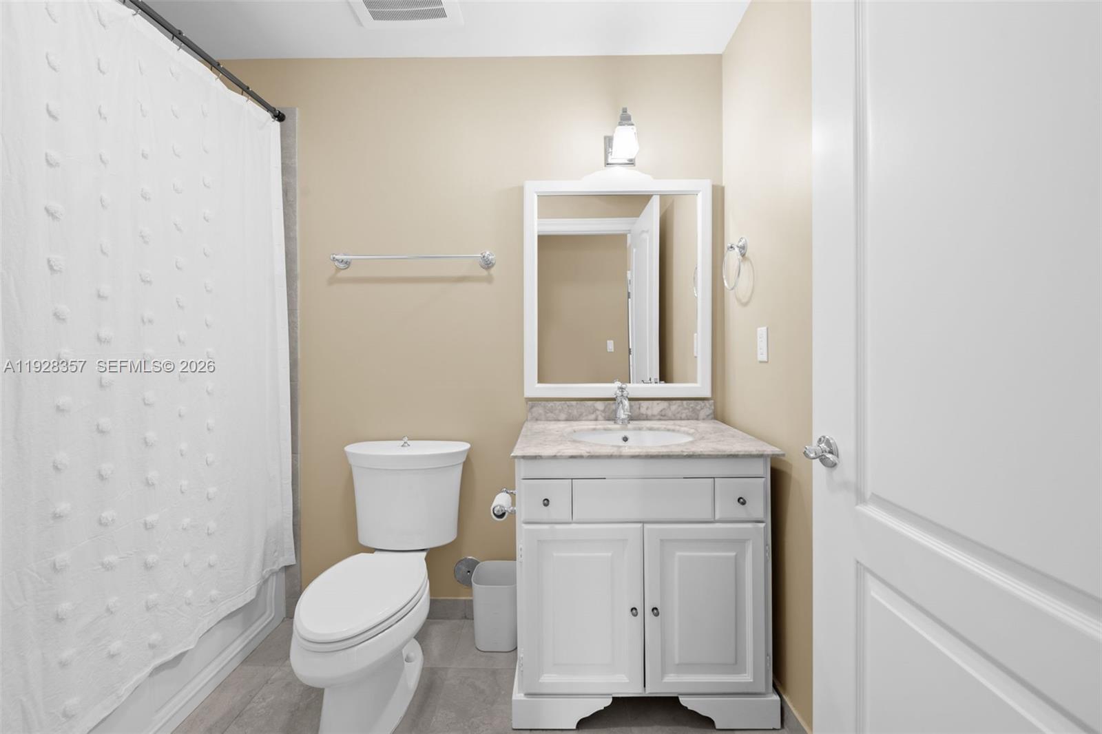 110 Hendricks Isle #10 Fort Lauderdale, FL 33301