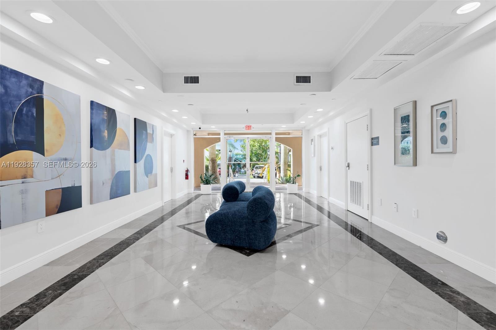 110 Hendricks Isle #10 Fort Lauderdale, FL 33301