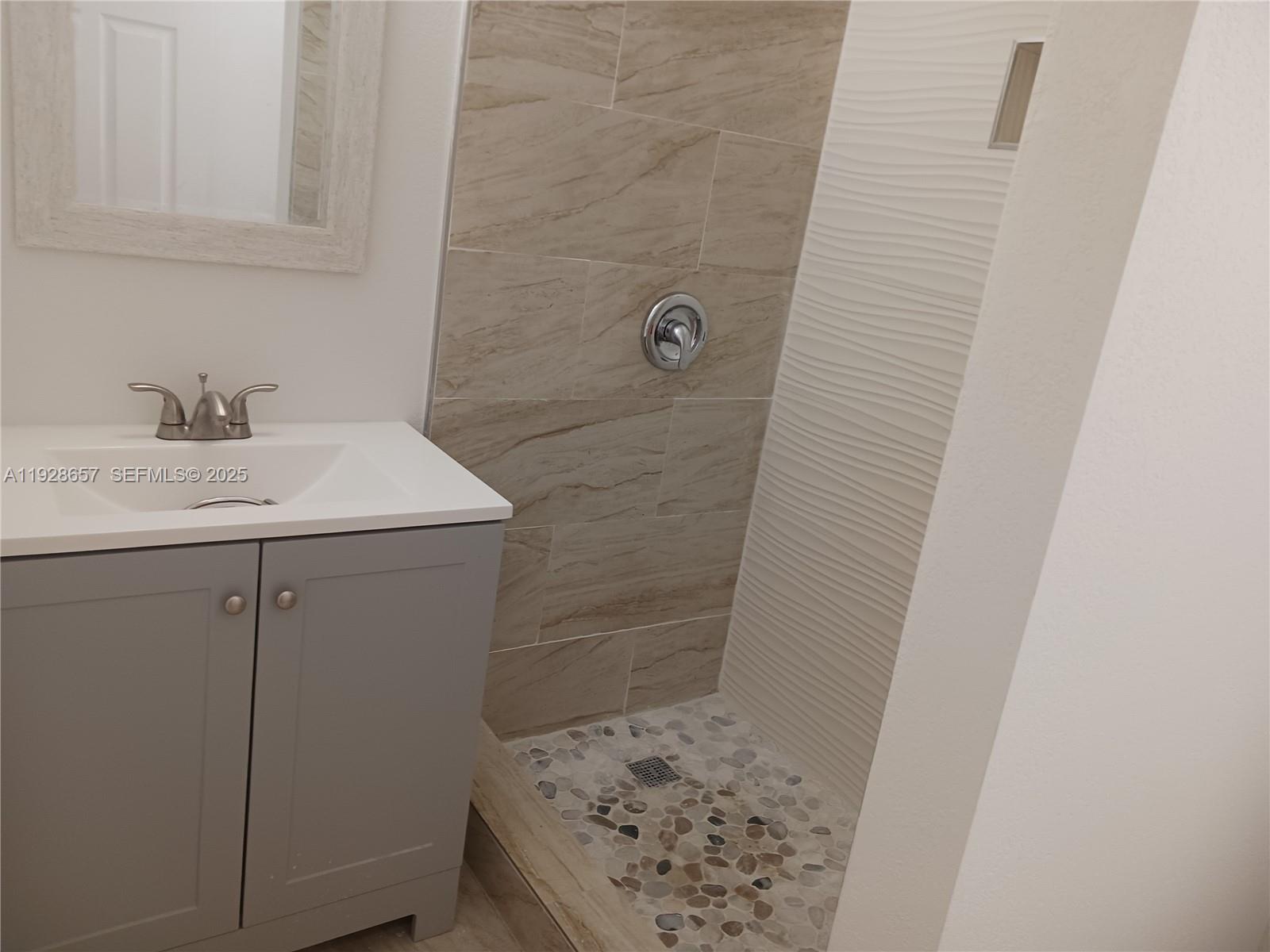 650 SW 44th Ct Miami, FL 33134