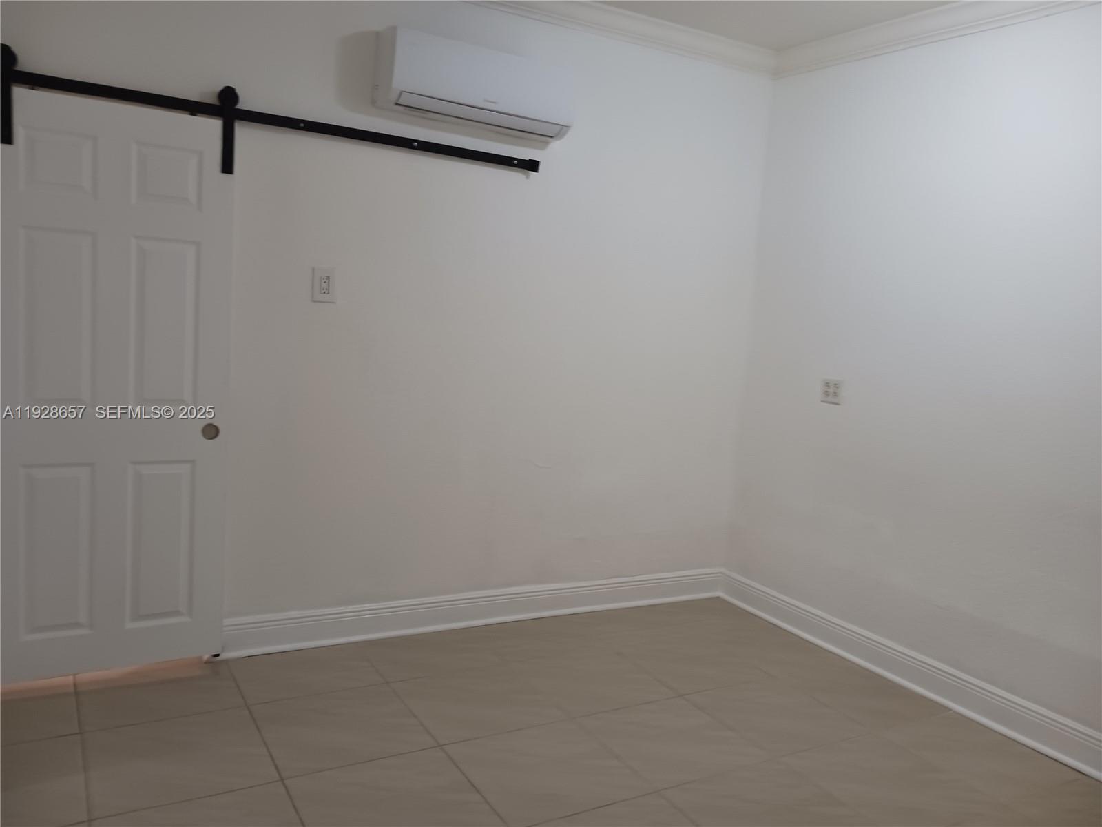 650 SW 44th Ct Miami, FL 33134