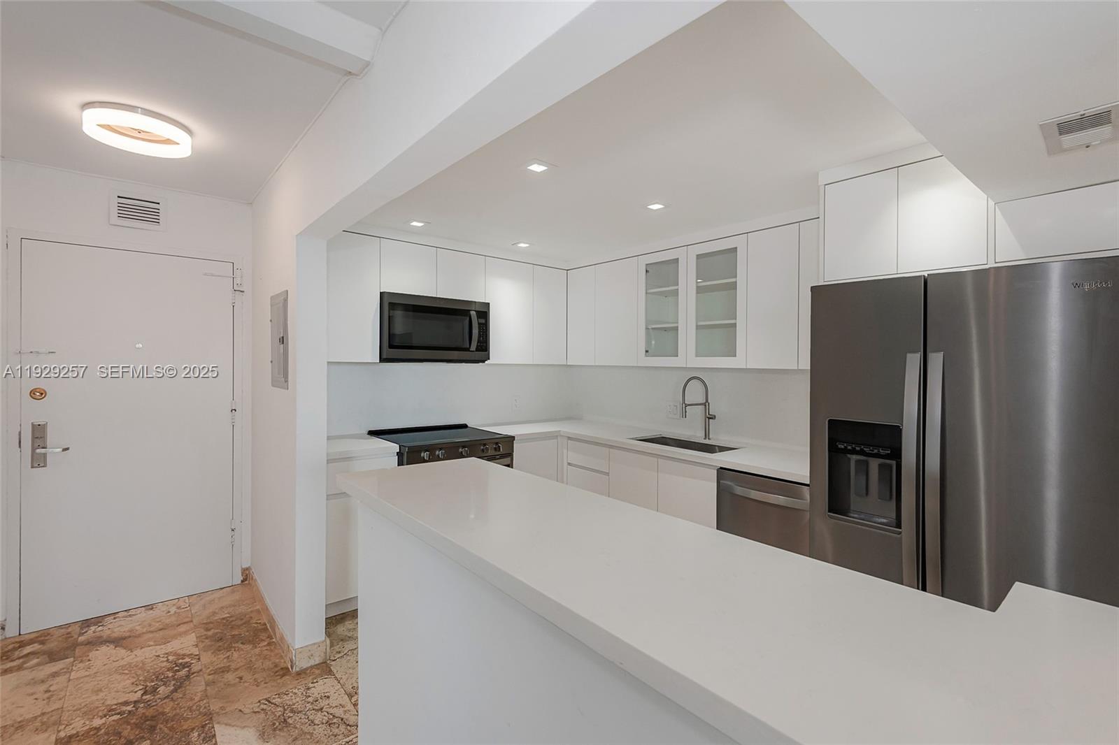 150 SE 25th Rd #7J Miami, FL 33129