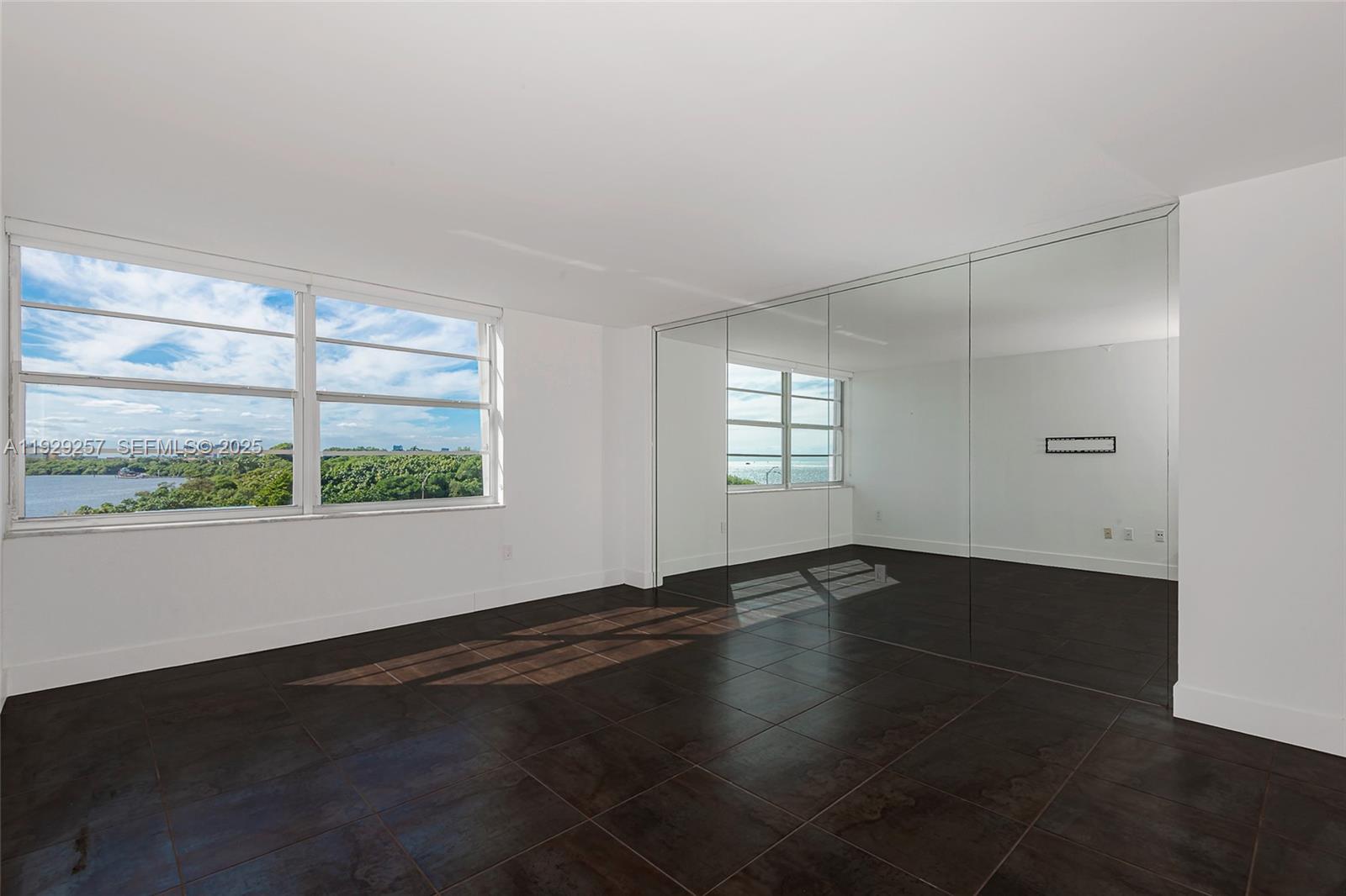 150 SE 25th Rd #7J Miami, FL 33129