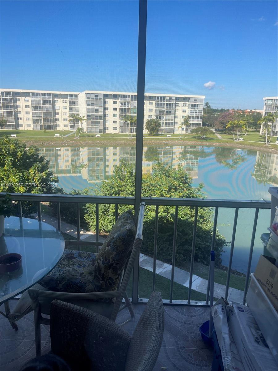 2905 Point East Dr #L404