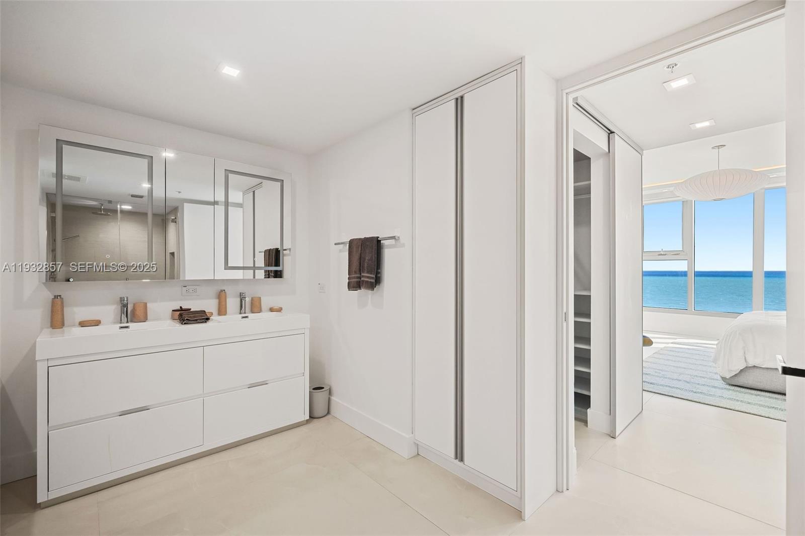 image The Carillon North Tower14