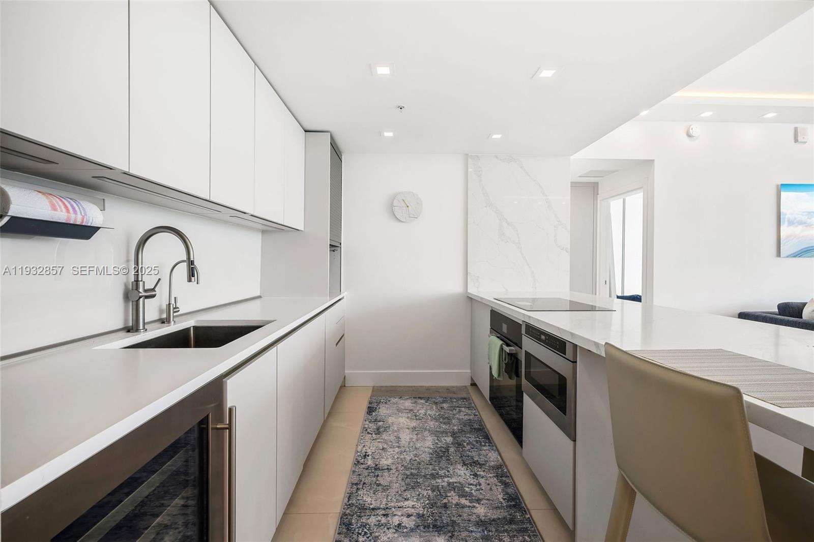 image The Carillon North Tower6