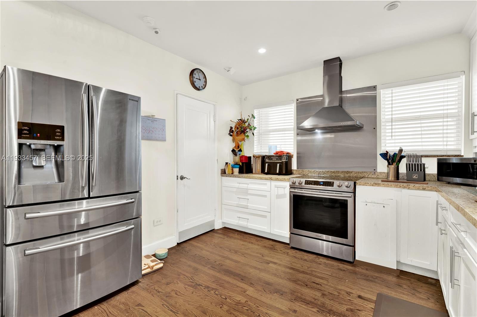 3415 Royal Palm Ave Miami Beach, FL 33140